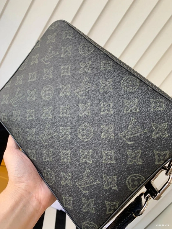 TRIO VUITTON MESSENGER LOUIS 0121